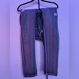 Dark Wash Ripped Skinny Jeans 💙